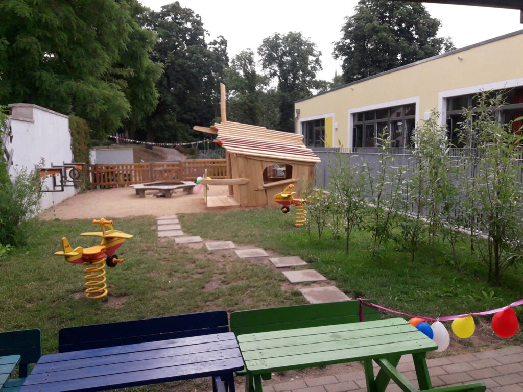 Spielhaus-Krippe-02